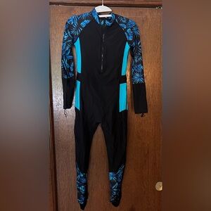 NWT Micosuza Size Small Whole Body Rash Guard SPF 50+